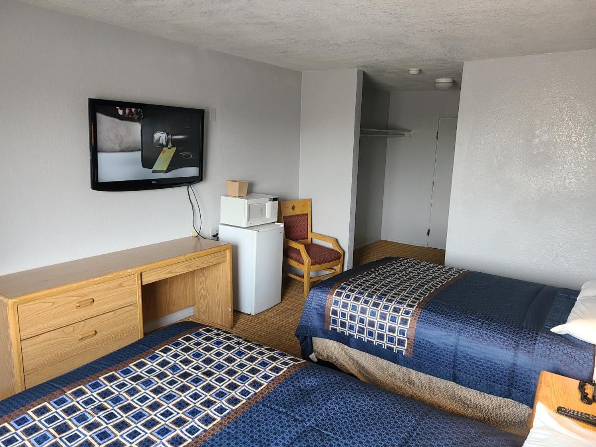 Travelodge By Wyndham Stockton Εξωτερικό φωτογραφία
